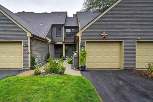 4E New Bedford Rd, West Milford, NJ 07480 - Photo 1