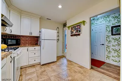 4E New Bedford Rd #E, West Milford, NJ 07480 - Photo 7