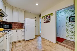 4E New Bedford Rd, West Milford, NJ 07480 - Photo 7
