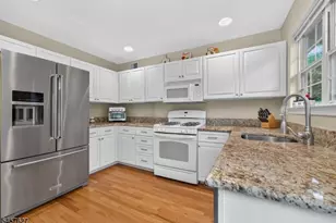 2 Shackamaxon Terrace, Clinton Township, NJ 08801 - Photo 5