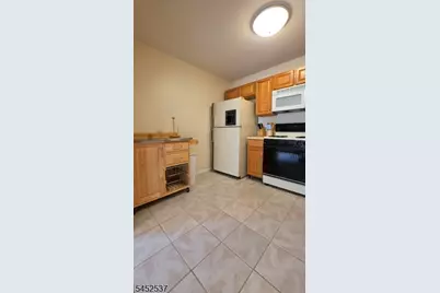 3 Druid Ln, Hardyston Township, NJ 07419 - Photo 21