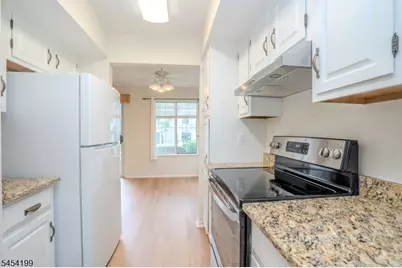64 Sage Court, Bedminster Township, NJ 07921 - Photo 15