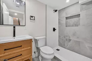 229 East Ln, Clark Township, NJ 07066 - Photo 37