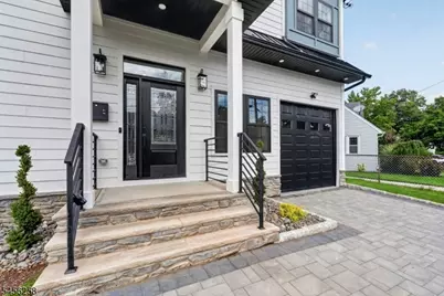 229 East Ln, Clark Township, NJ 07066 - Photo 3
