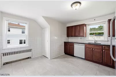 120 Campbell Ave, Clifton, NJ 07013 - Photo 7