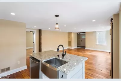 46 Old Turnpike Rd, Tewksbury Township, NJ 08858 - Photo 13