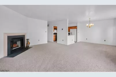 18 Pinehurst Dr, Washington Township, NJ 07882 - Photo 7
