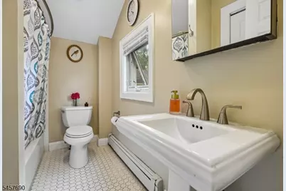 730 Washington St, Hackettstown, NJ 07840 - Photo 21