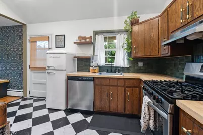 1 Eisenhower Dr, West Milford, NJ 07480 - Photo 17