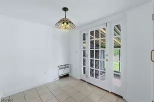 335 Dermody St, Roselle, NJ 07203 - Photo 7