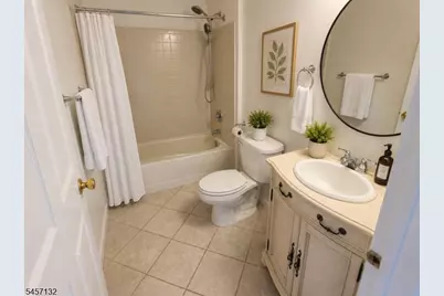 101 Reading Cir, Bridgewater, NJ 08807 - Photo 11