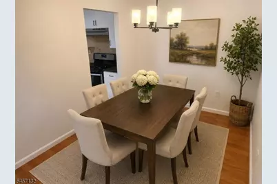 101 Reading Cir, Bridgewater, NJ 08807 - Photo 3