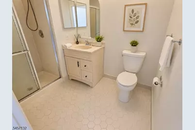101 Reading Cir, Bridgewater, NJ 08807 - Photo 9