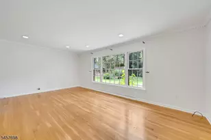 27 Stone Fence Rd, Allendale, NJ 07401 - Photo 17