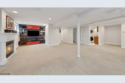 27 Stone Fence Rd, Allendale, NJ 07401 - Photo 29
