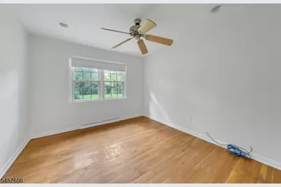 27 Stone Fence Rd, Allendale, NJ 07401 - Photo 25