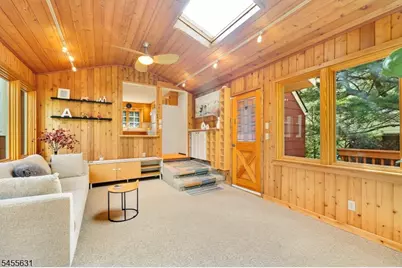 52 Midvale Ave, Long Hill Township, NJ 07946 - Photo 3