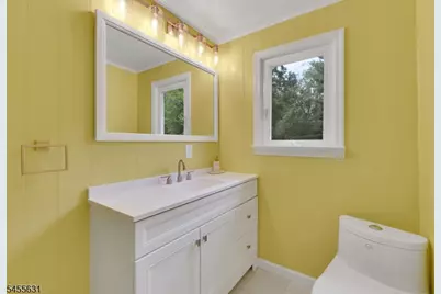 52 Midvale Ave, Long Hill Township, NJ 07946 - Photo 23
