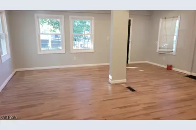 94 Sanford St, East Orange, NJ 07018 - Photo 3