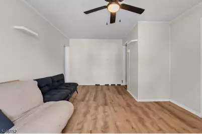 17 Railroad Ave, Phillipsburg, NJ 08865 - Photo 17