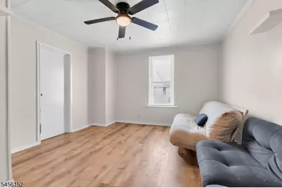17 Railroad Ave, Phillipsburg, NJ 08865 - Photo 15