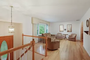 37 Ambar Pl, Bernardsville, NJ 07924 - Photo 3
