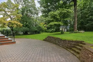37 Ambar Pl, Bernardsville, NJ 07924 - Photo 23