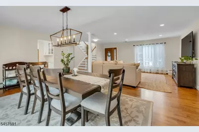 359 Hillview Ter, Franklin Lakes, NJ 07417 - Photo 21