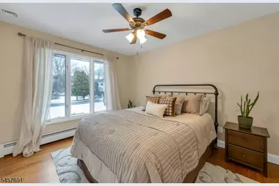 359 Hillview Ter, Franklin Lakes, NJ 07417 - Photo 33