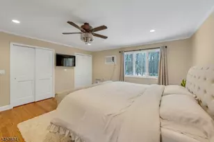 359 Hillview Terrace, Franklin Lakes, NJ 07417 - Photo 29