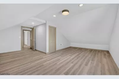 15 Elberta Rd, Maplewood, NJ 07040 - Photo 39