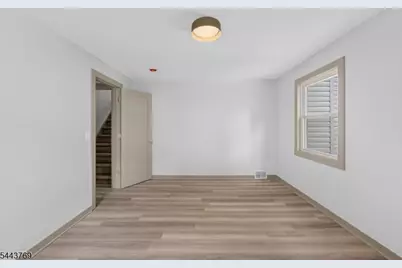 15 Elberta Rd, Maplewood, NJ 07040 - Photo 33