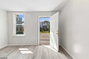 35 Cedar Alley, Phillipsburg, NJ 08865 - Photo 3