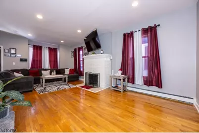 32 Newfield St, East Orange, NJ 07017 - Photo 7