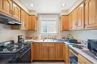 82 Maple Ave, Morristown, NJ 07960 - Photo 13