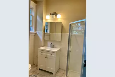 87 W Clinton St Abc #1, Dover, NJ 07801 - Photo 3