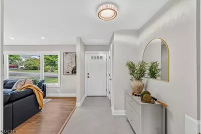15 Haussler Ter, Clifton, NJ 07013 - Photo 5