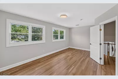 15 Haussler Ter, Clifton, NJ 07013 - Photo 33