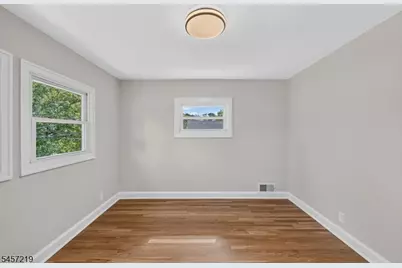 15 Haussler Ter, Clifton, NJ 07013 - Photo 39