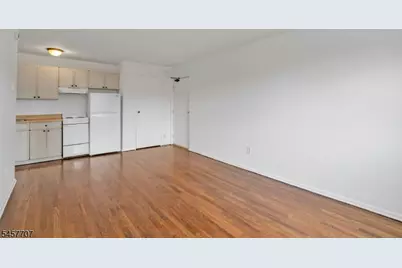 377 Park St, Hackensack, NJ 07601 - Photo 5
