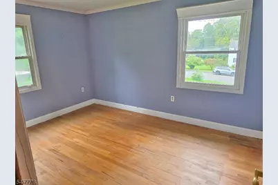7 Jeanette Ln, Holland Township, NJ 08848 - Photo 9