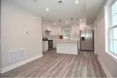 3 Brown St, Flemington, NJ 08822 - Photo 5
