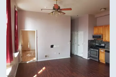 18 Market Street #301, Paterson, NJ 07501 - Photo 3