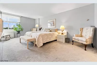 1 Claridge Dr #917, Verona, NJ 07044 - Photo 17