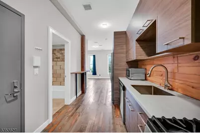 180 Spring St #203, Newton, NJ 07860 - Photo 1