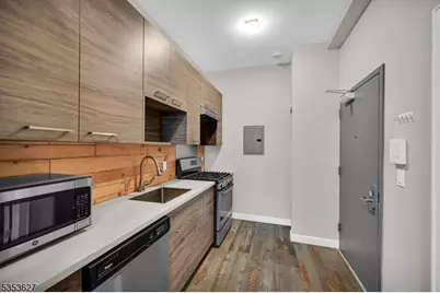 180 Spring St #203, Newton, NJ 07860 - Photo 7