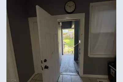 20 Montrose Ter, Irvington, NJ 07111 - Photo 27