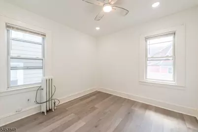 254 Franklin St, Bloomfield, NJ 07003 - Photo 19