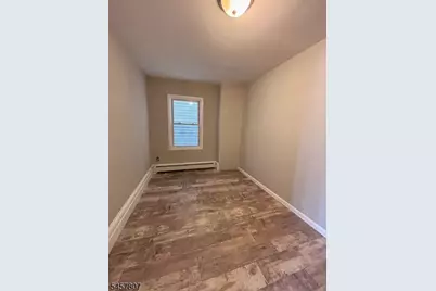 393 Straight St, Paterson, NJ 07501 - Photo 17