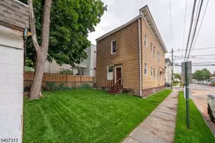 27 Normandy Pl, Irvington, NJ 07111 - Photo 7